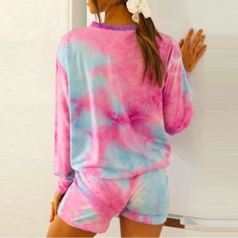 New!!! Pink Blue Tie Dye Lounge Set ! - Picture 4 of 7